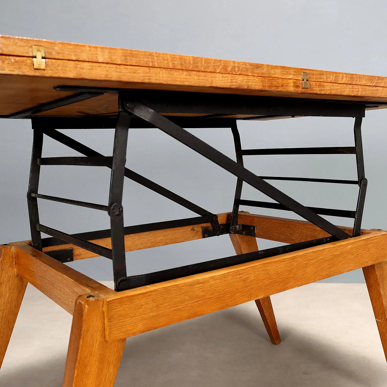 Oak veneer coffee table, 20th century 3