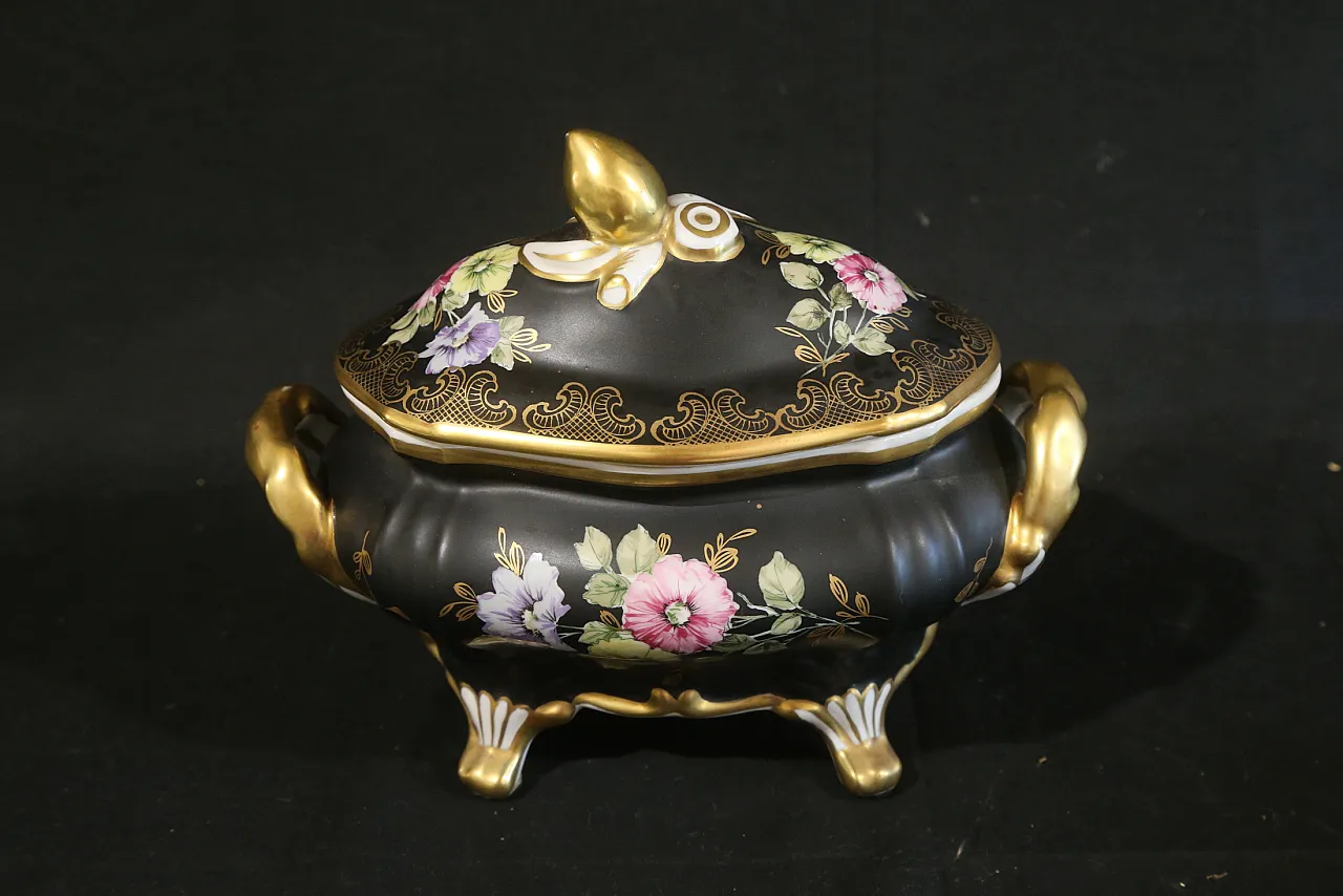 Black and gold Vieux Limoges porcelain bon bon jewelry box, 1960s 6
