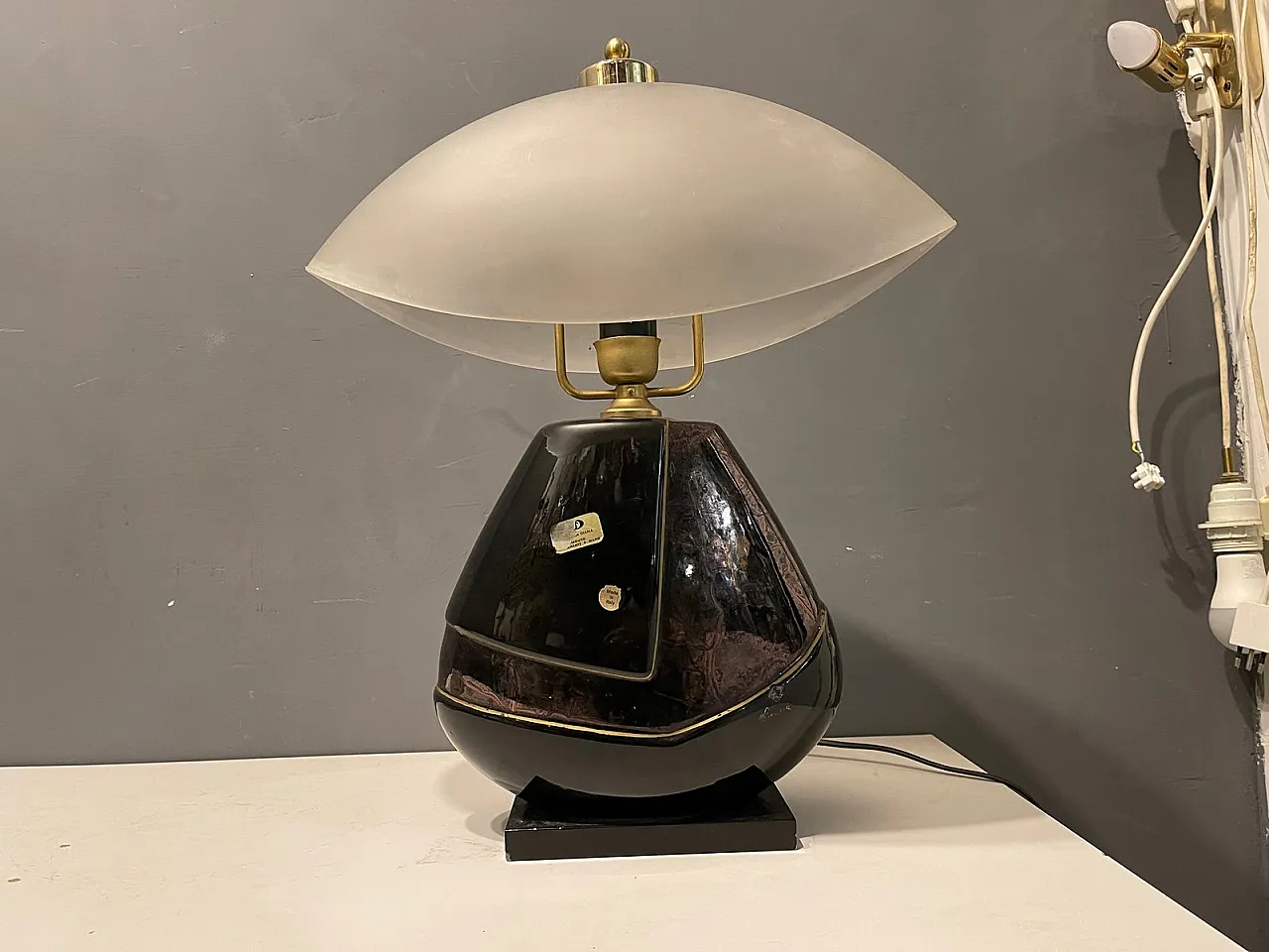 Mid-Century Italian table lamp, 1970s 4