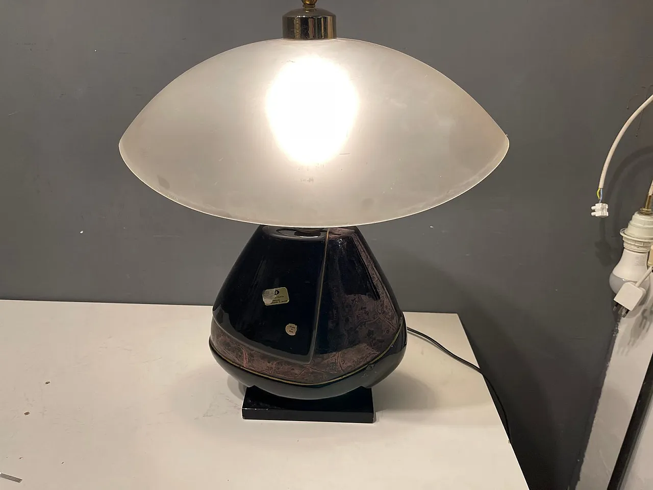 Mid-Century Italian table lamp, 1970s 5
