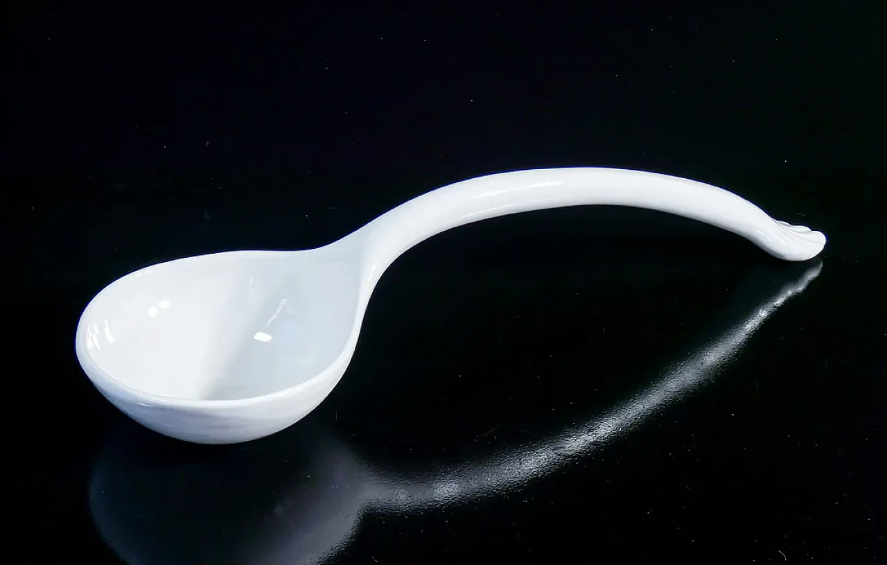 TRE ART tureen with tray and ladle, 1980s 1