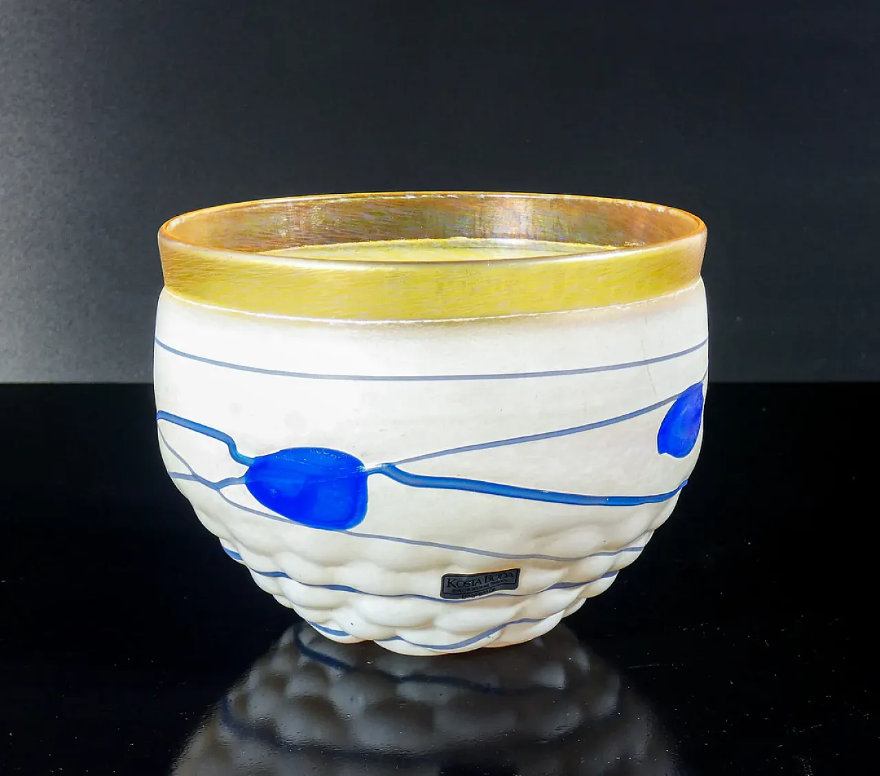 Bertil Vallien blown glass vase for Kosts Boda, 1980s 6