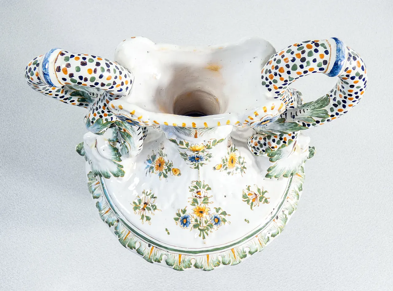 Hand-painted ceramic amphora by Moustiers, 20th century 4