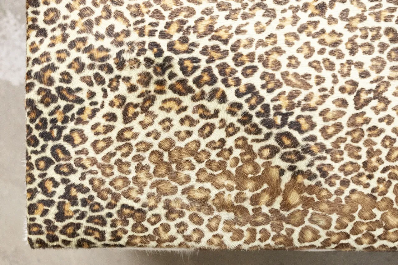 Wooden pouf covered in cowhide, 20th century 2