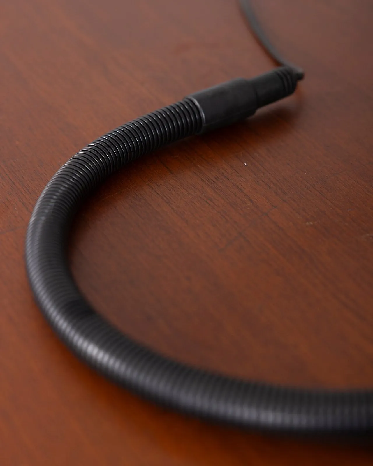 Hebi table lamp by Isao Hosoe for Valenti, 1980s 3