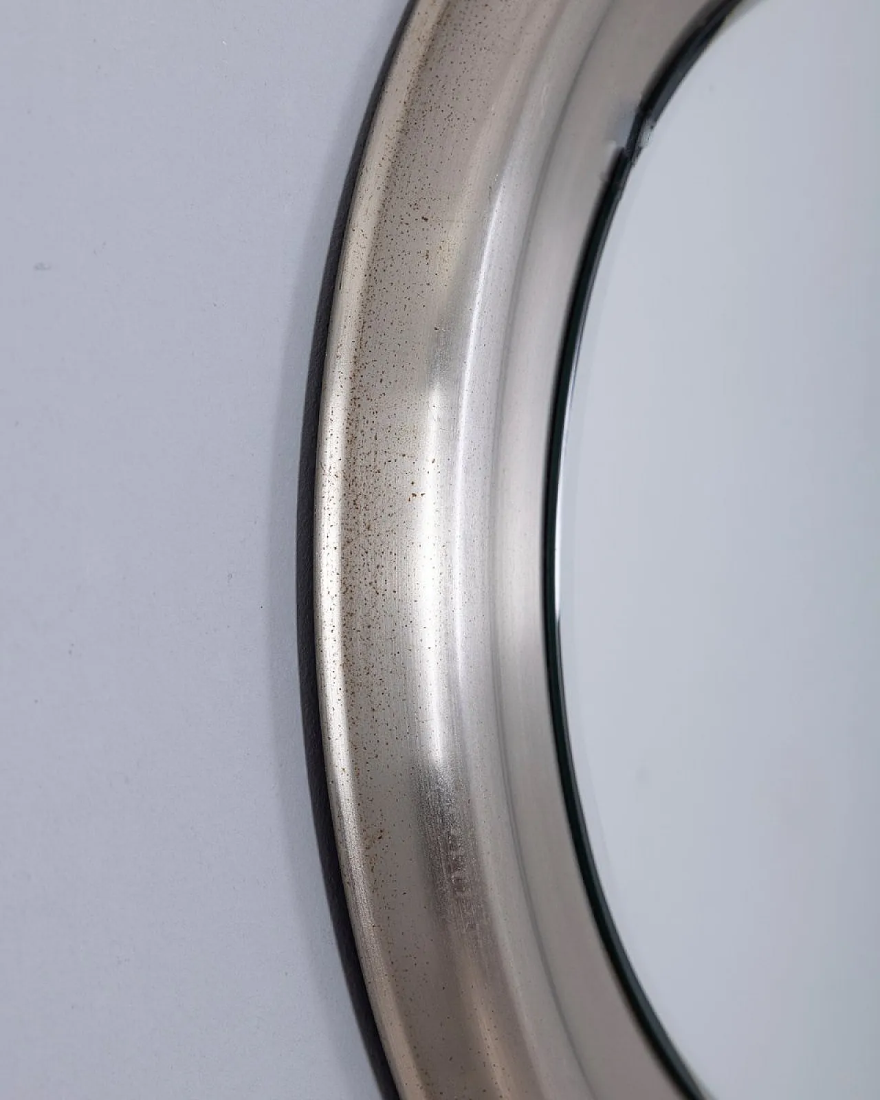 Specchio in metallo di Goffredo Reggiani per Reggiani, anni '60 3