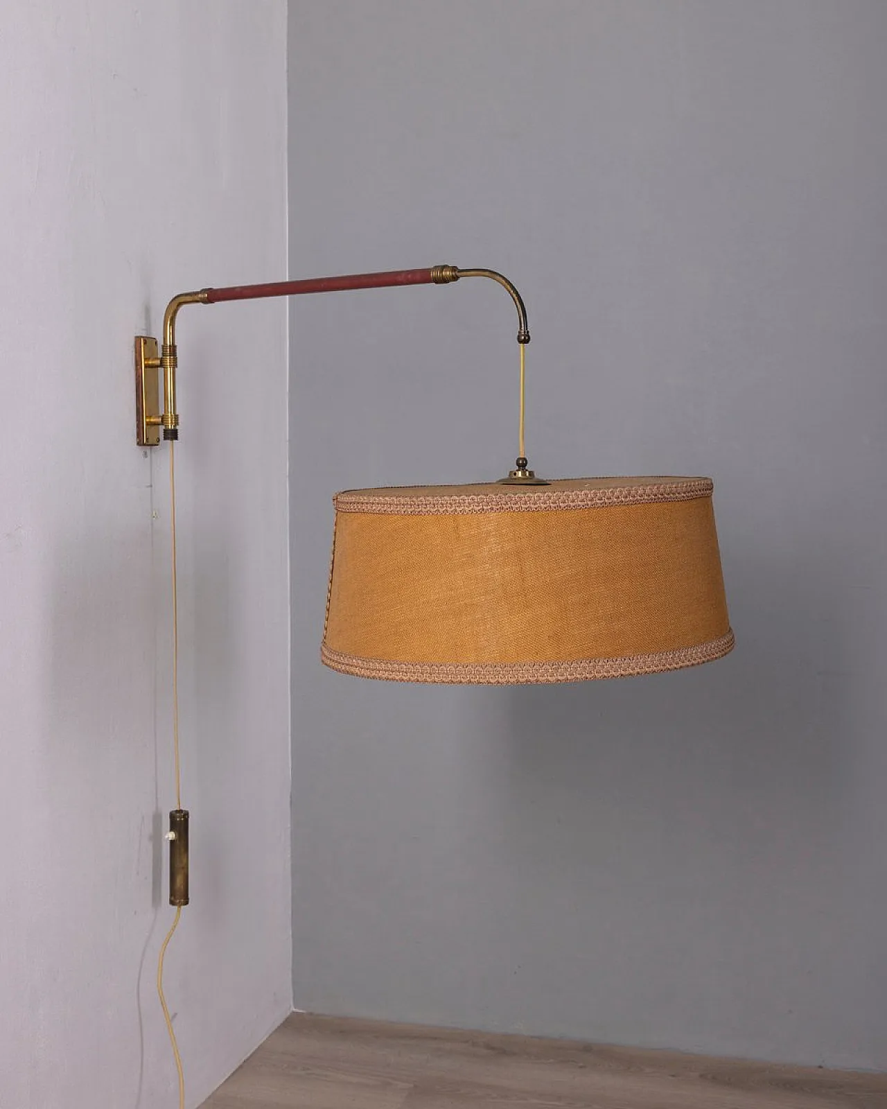 Adjustable brass wall lamp, 1950s 1