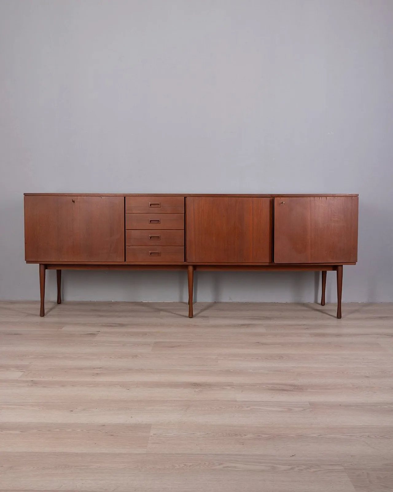 Teak sideboard, 1960s 1