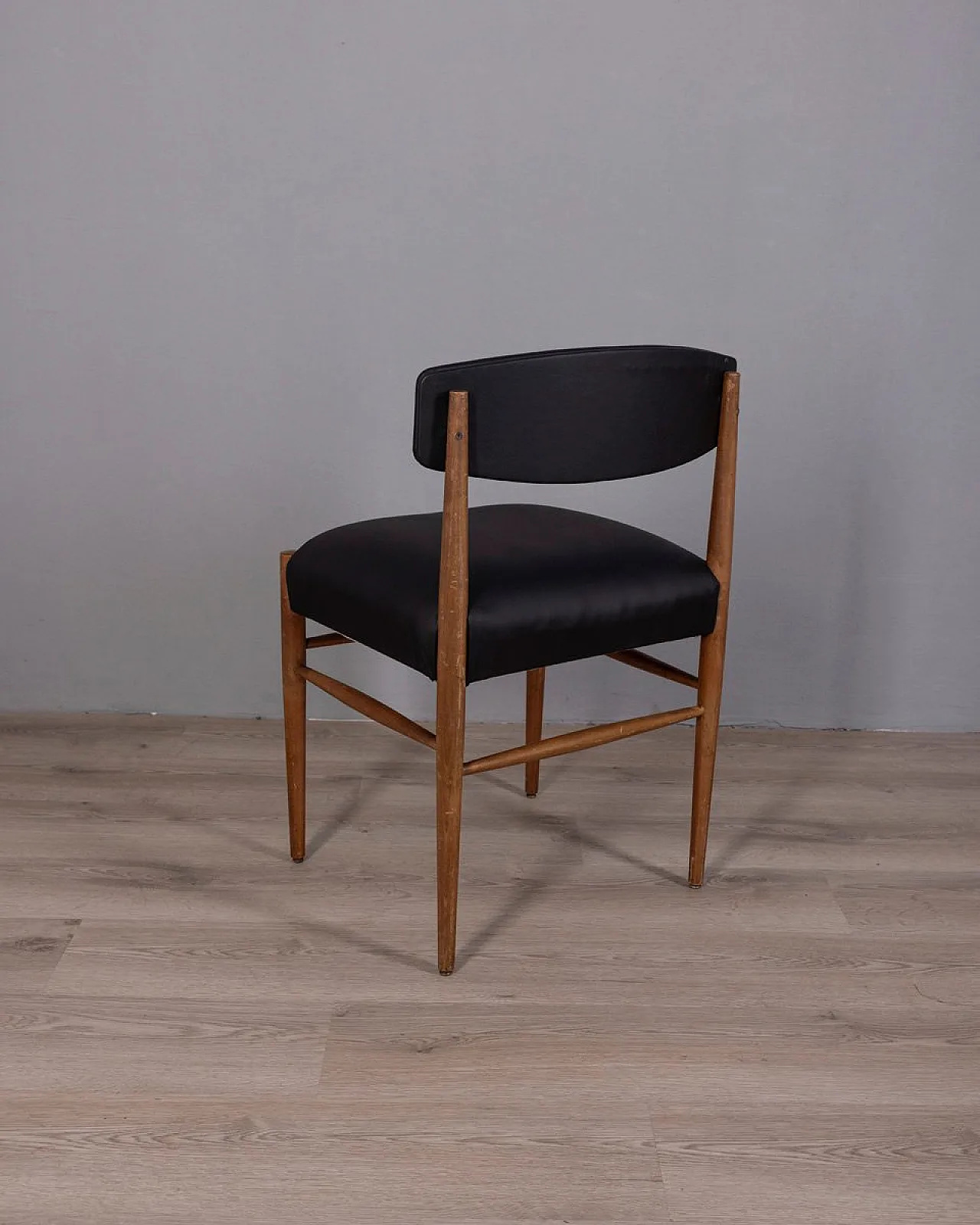 4 Teak chairs, 1960s 5