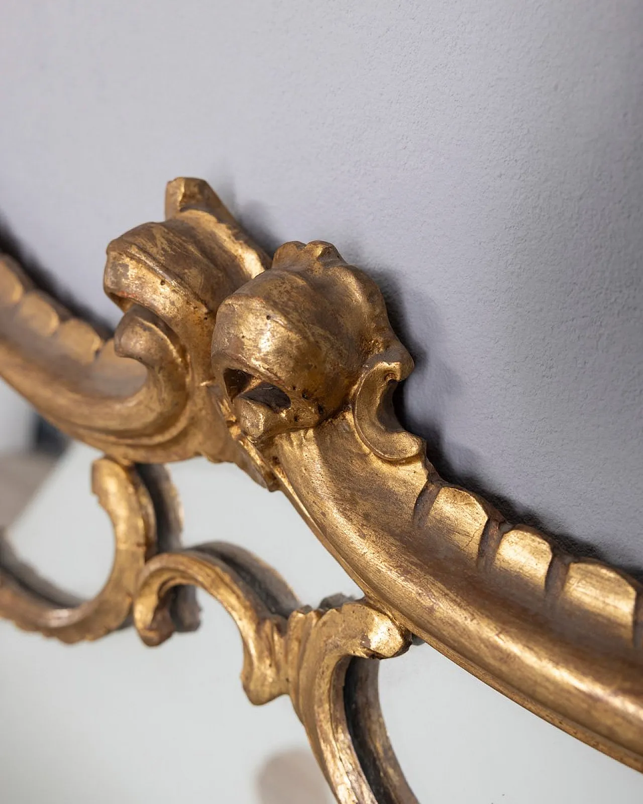 Specchio da parete in stile barocco in legno dorato, fine '800 8