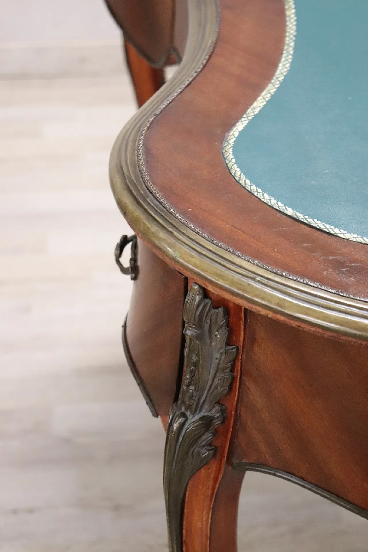 Raffinata scrivania classica, '900 14