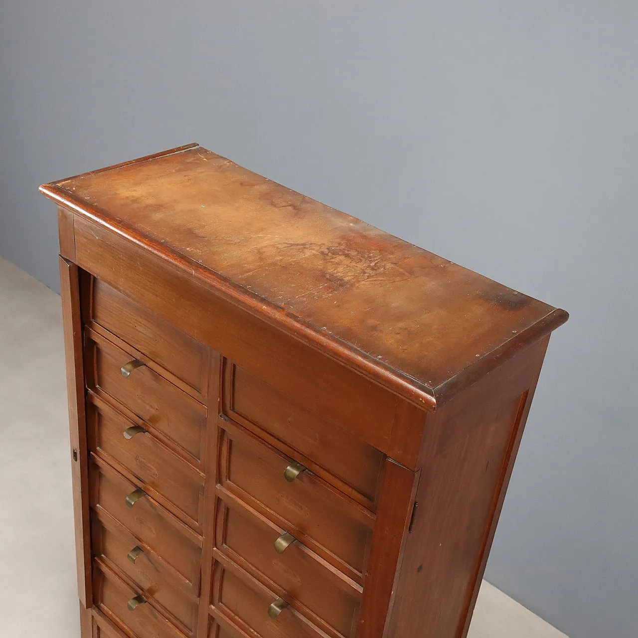Chest of drawers in mahogany, oak, poplar and bronze, 20th century 7