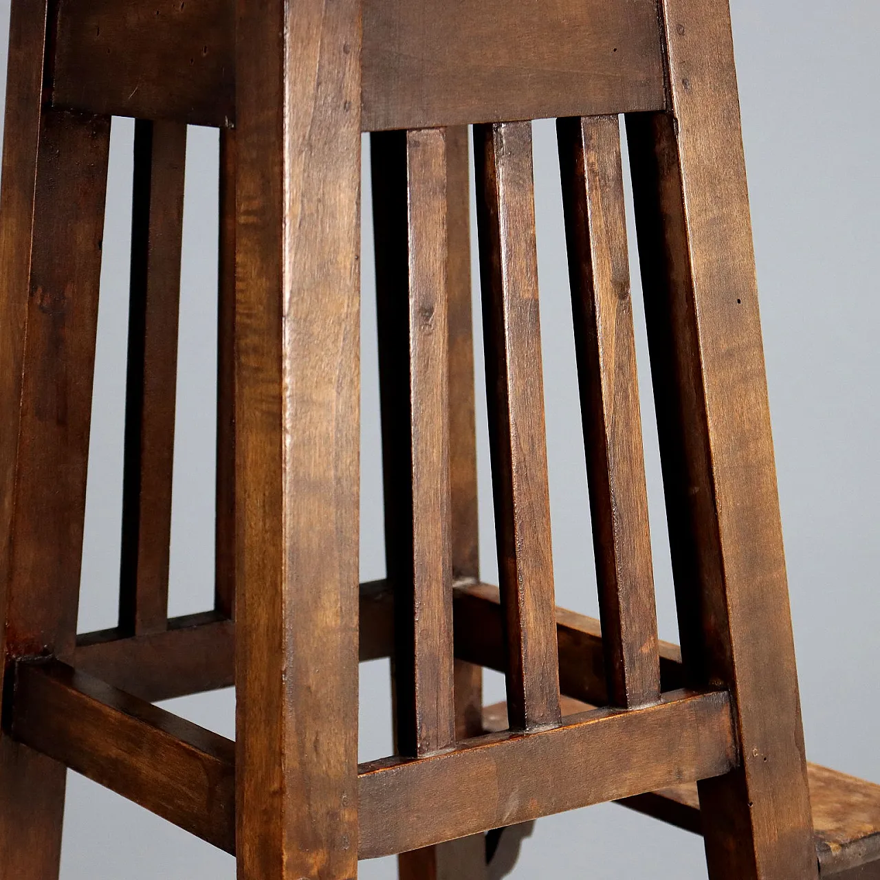 Walnut-stained poplar planter with fir top, early 20th century 5