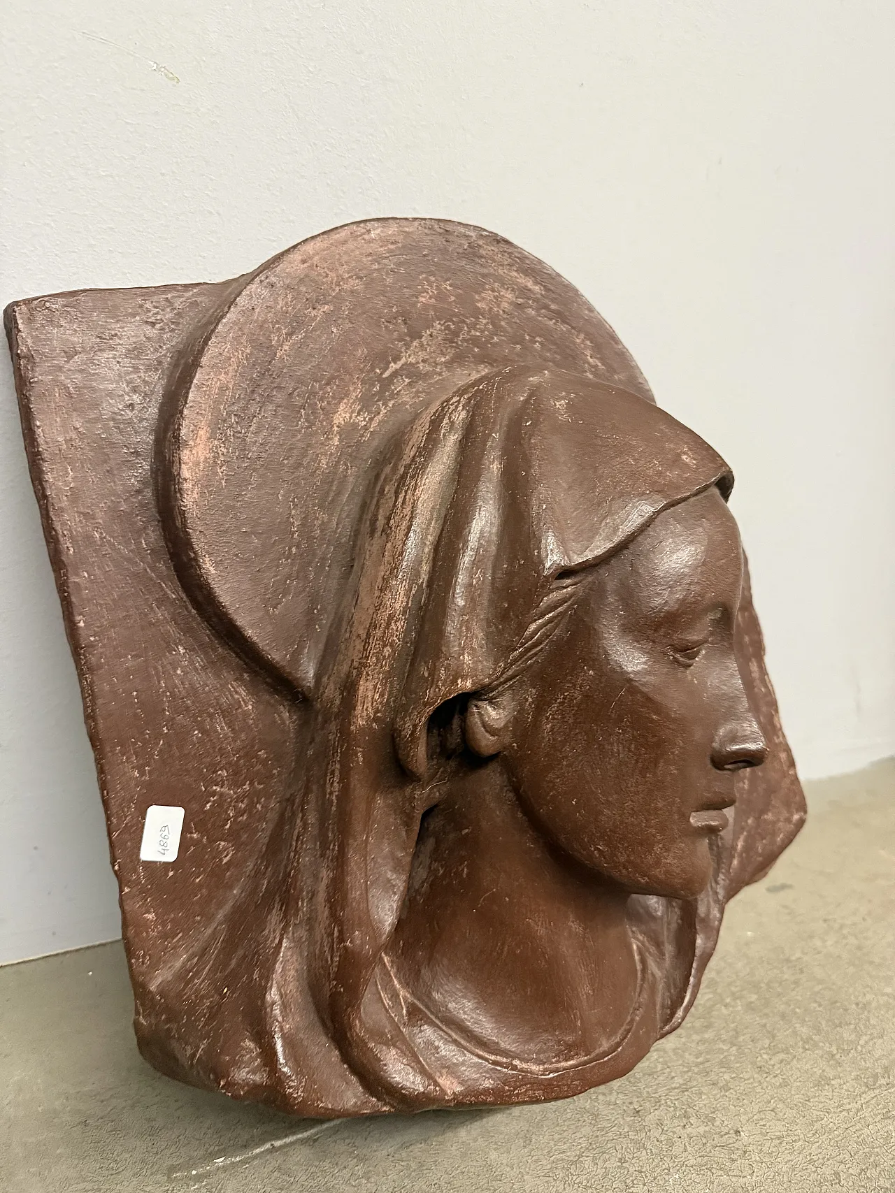 Burnished terracotta sculpture, Virgin face, 20th century 7