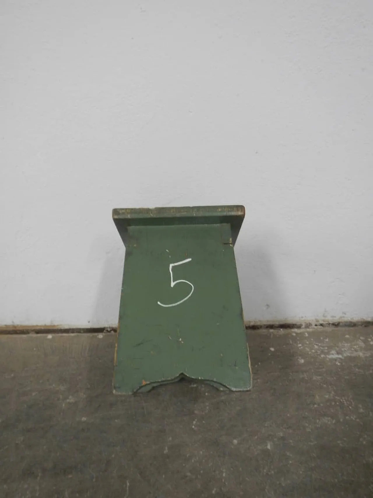 Sgabello di appoggio in legno di abete 1960 5