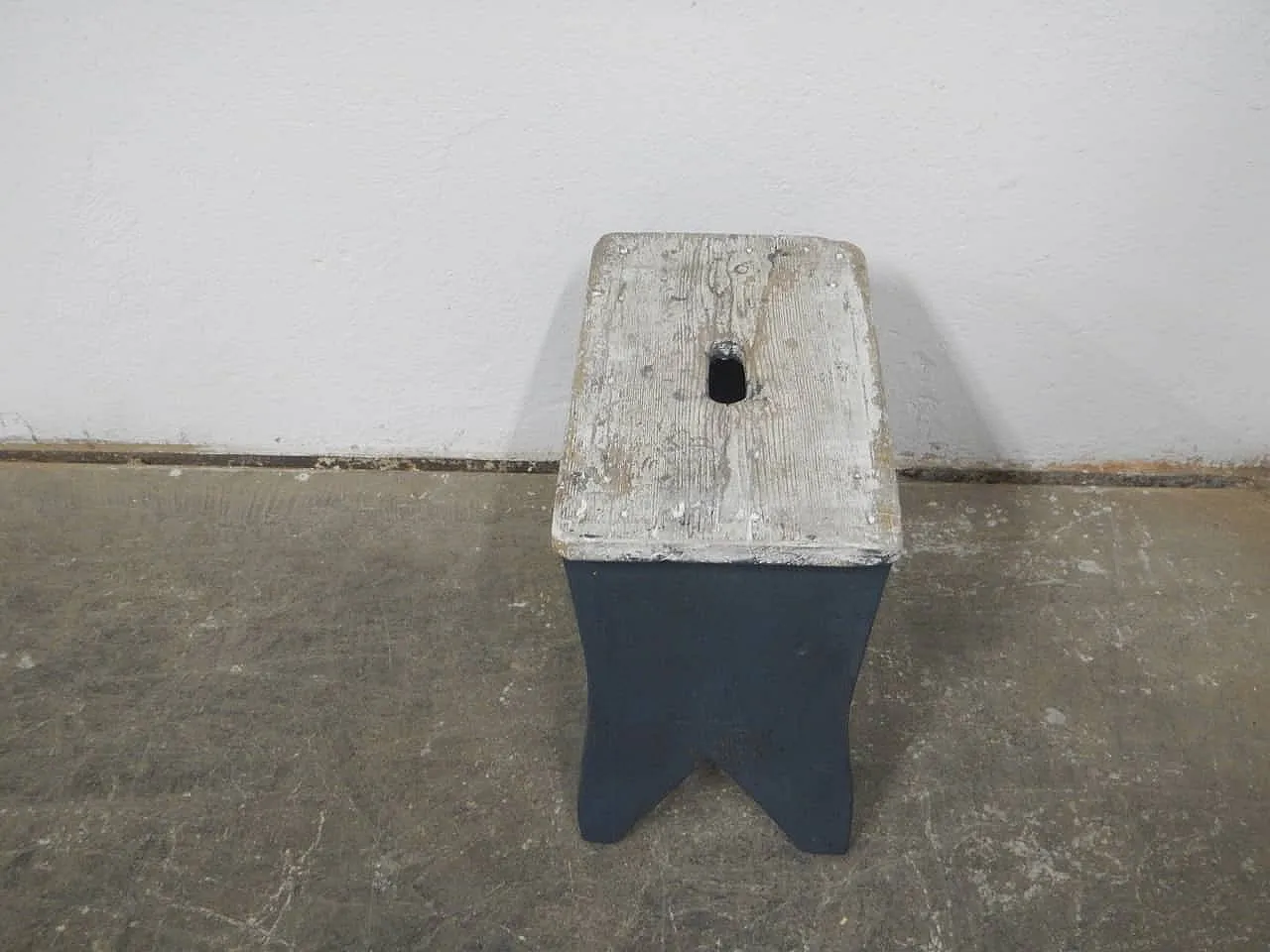 Sgabello di appoggio in legno di abete 1960 4