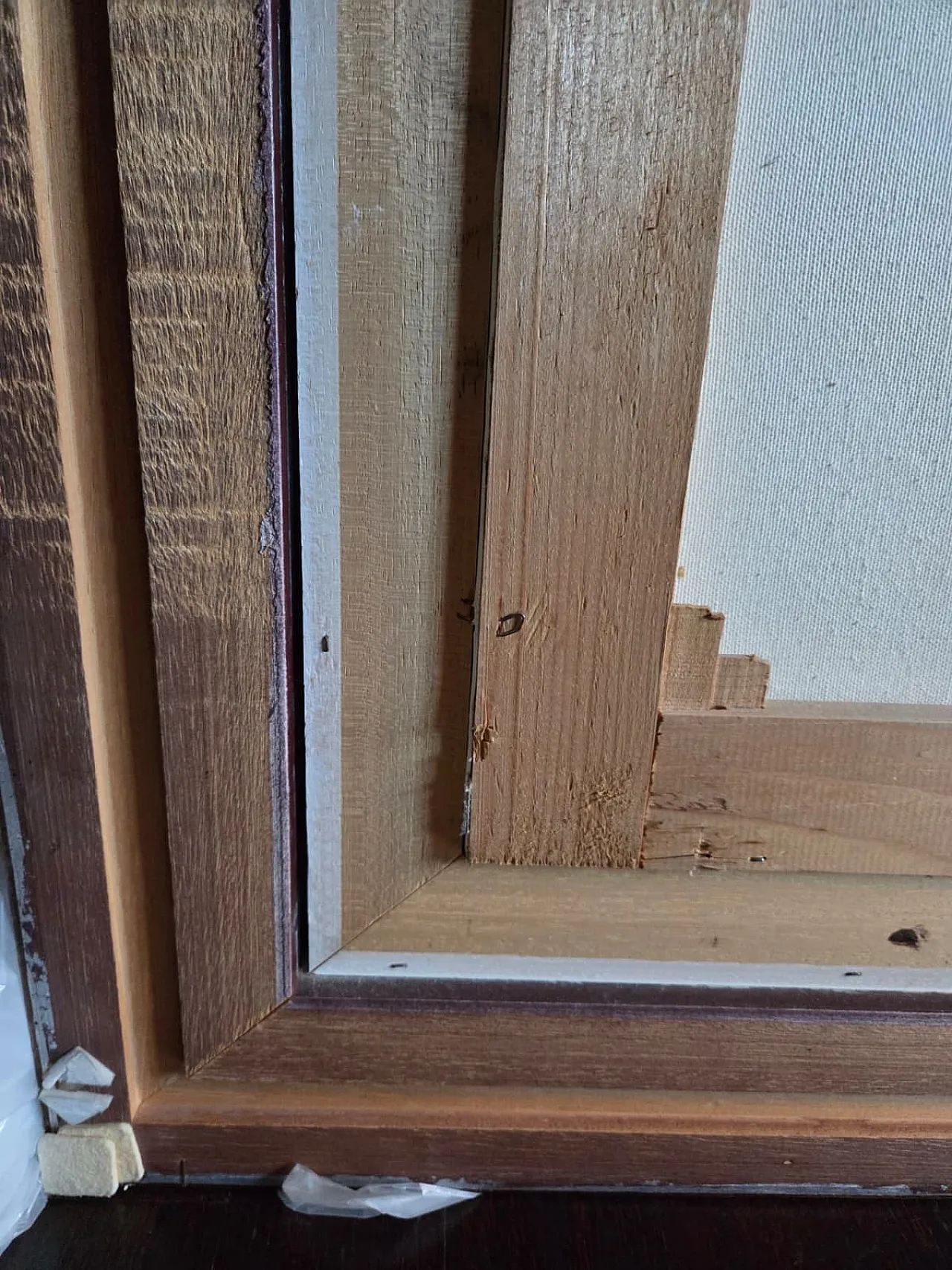 Dipinto su tela con cornice in legno di V. Orlow, XX secolo 17