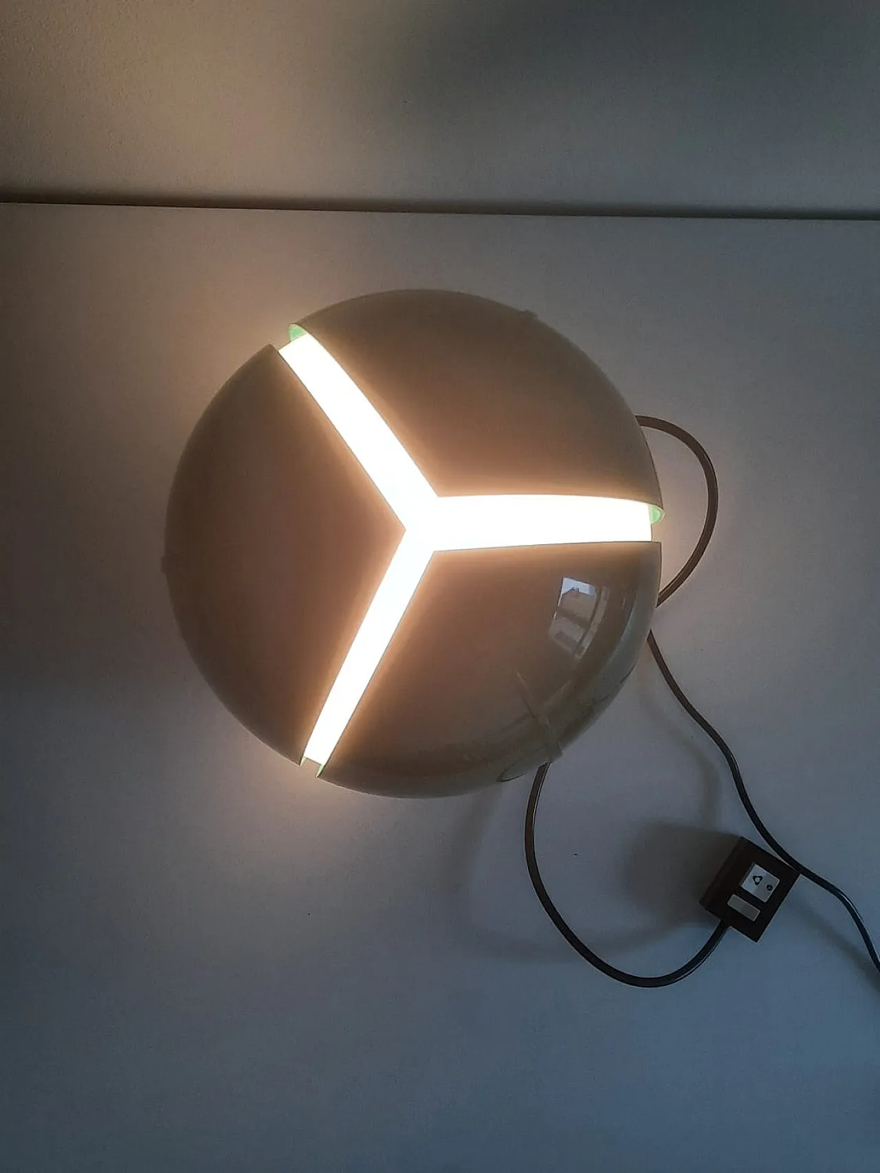 Frine lamp by Studio Tetrarch for Artemide, 70s 13