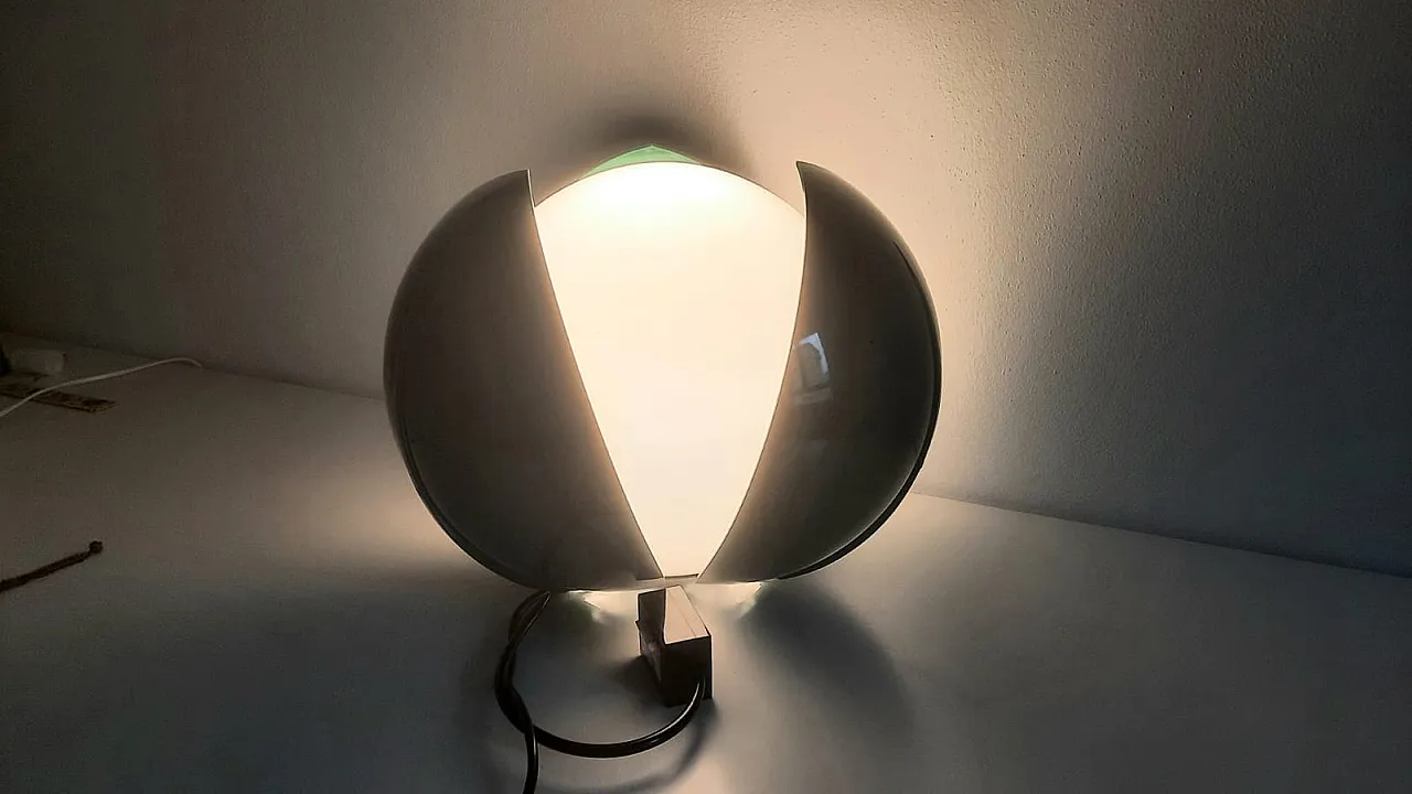 Frine lamp by Studio Tetrarch for Artemide, 70s 17