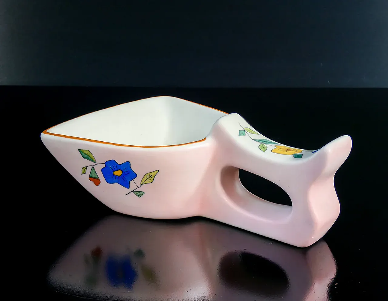 Pair of hand-painted ceramic coin jars by Lenci, 1930s 12