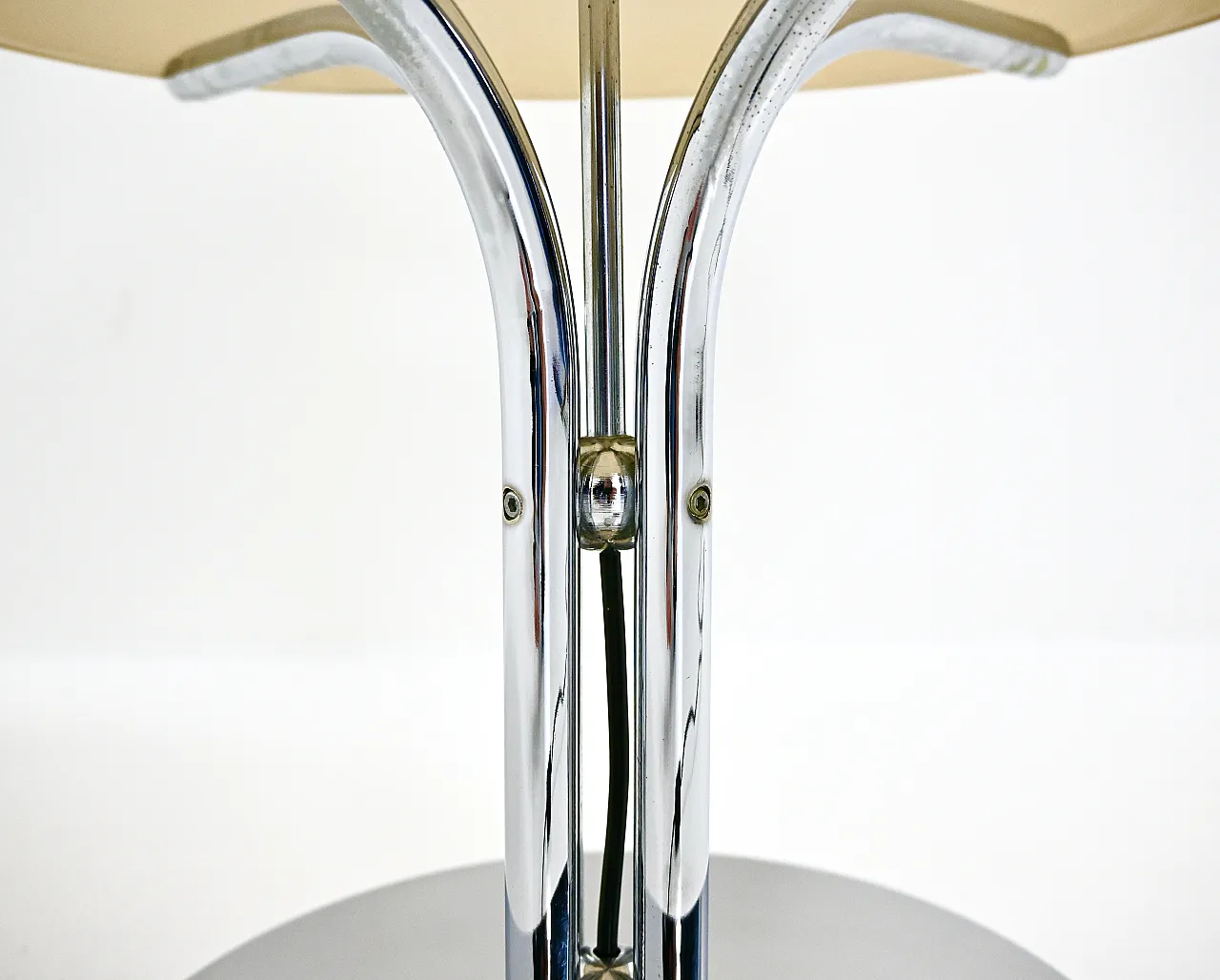 Table Lamp "Quadrifoglio" by Ufficio Progetti for Harvey Guzzini, 1970 9