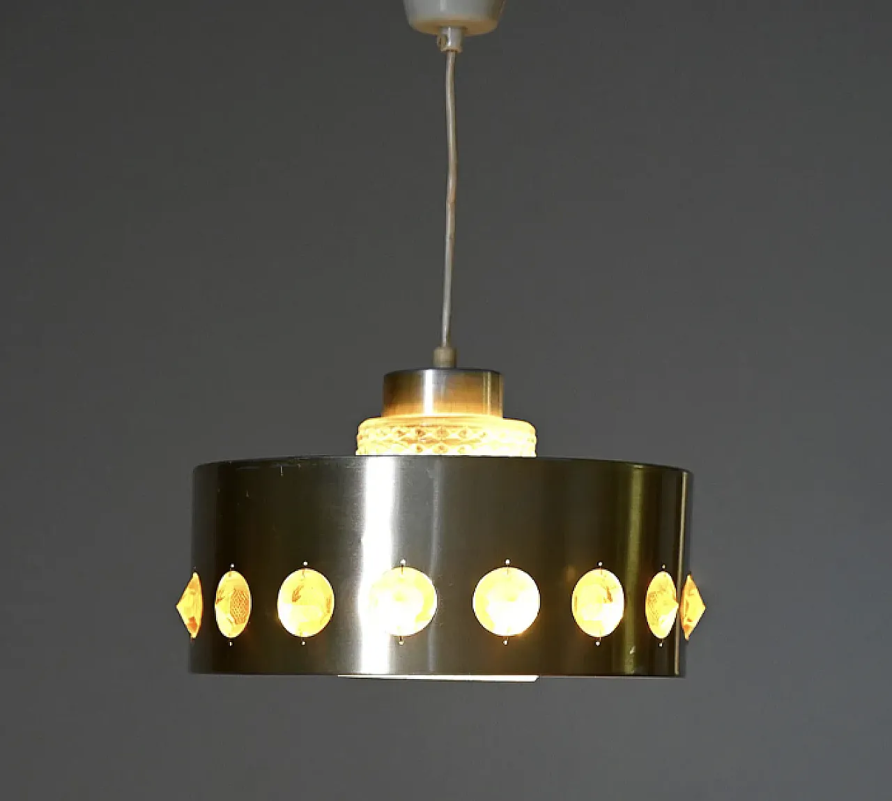 Pendant lamp with metal and glass 9