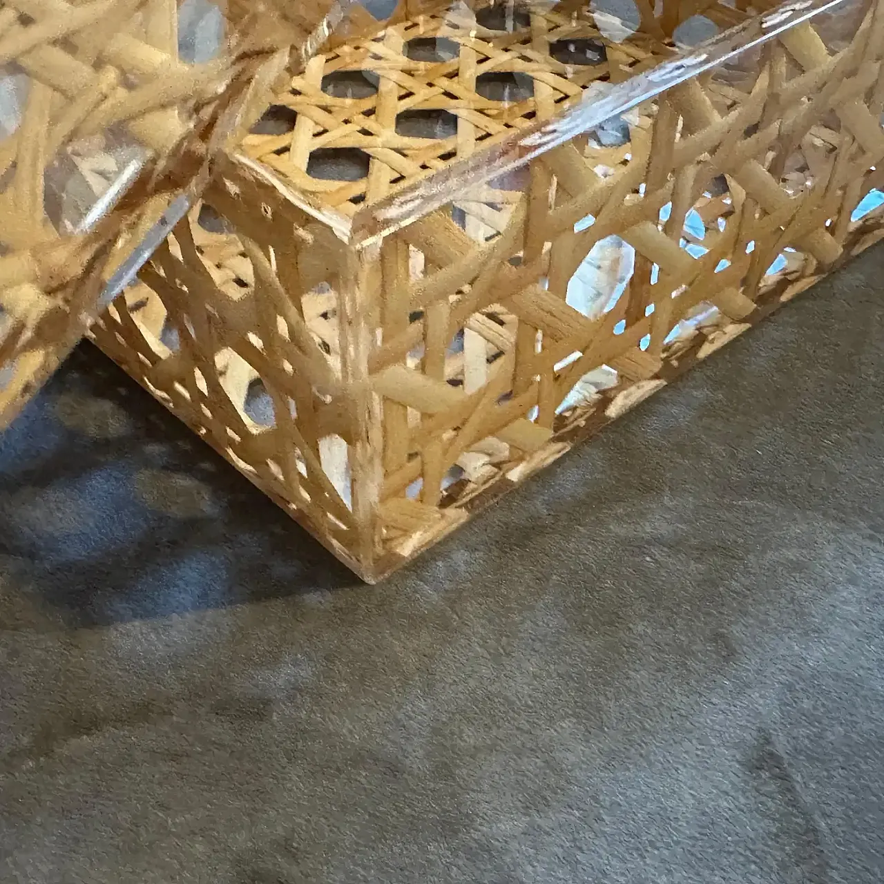 Scatola di lusso in plexiglass e paglia di Vienna di Dior Home,anni 80 4