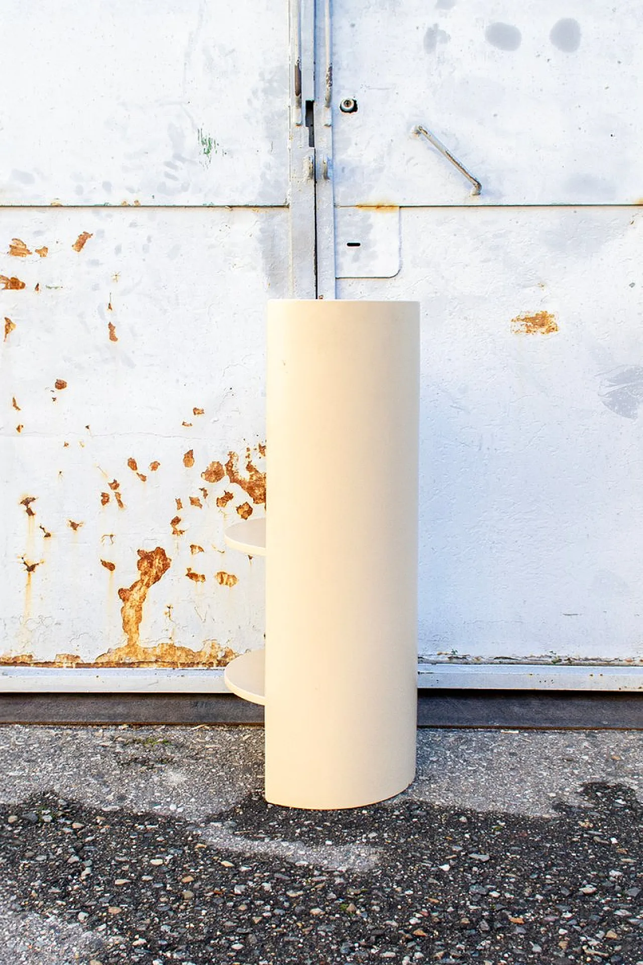 Gea cylindrical cabinet by Kazuhide Takahama for Gavina, 1960s 3