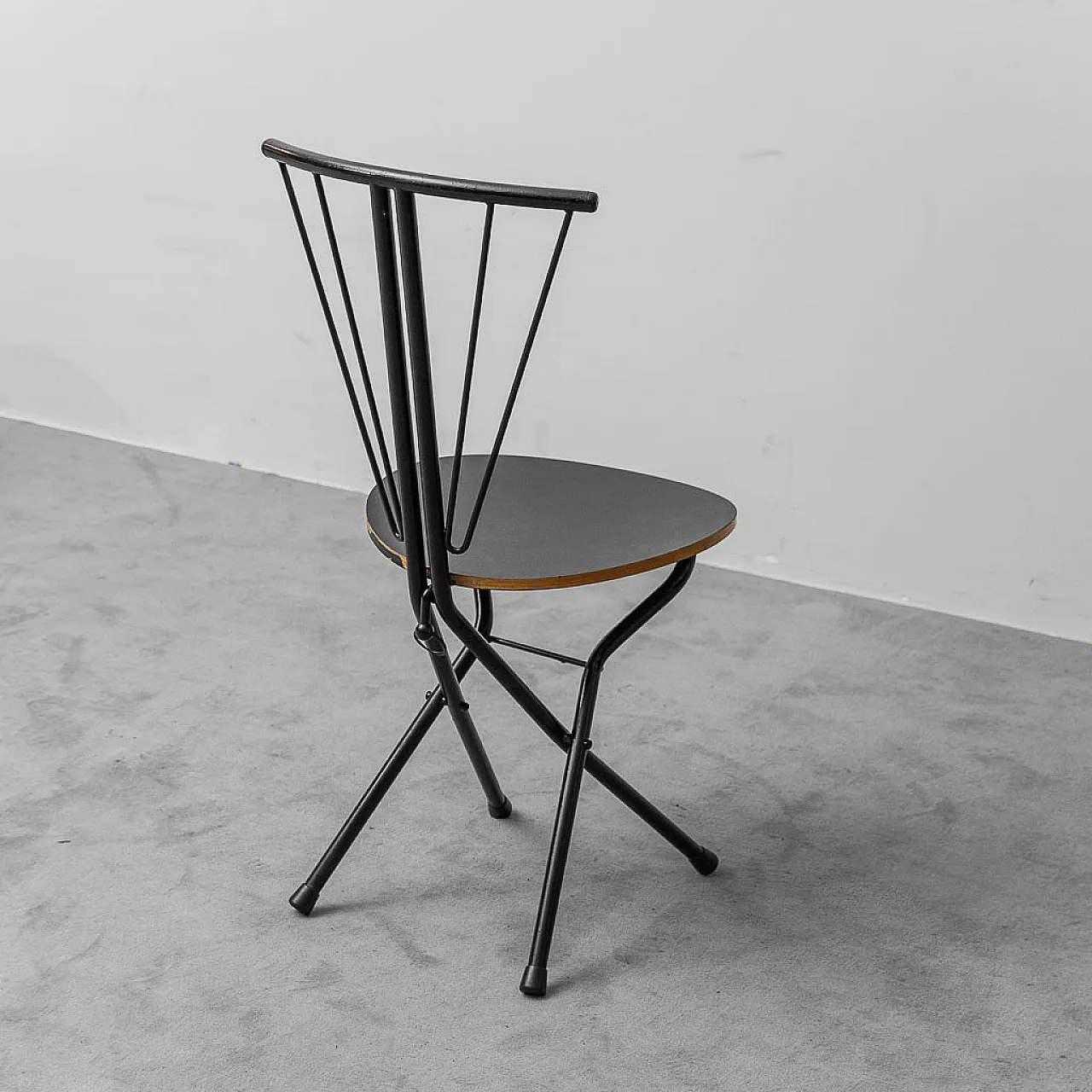 4 folding chairs in wood and metal, 1970s 7