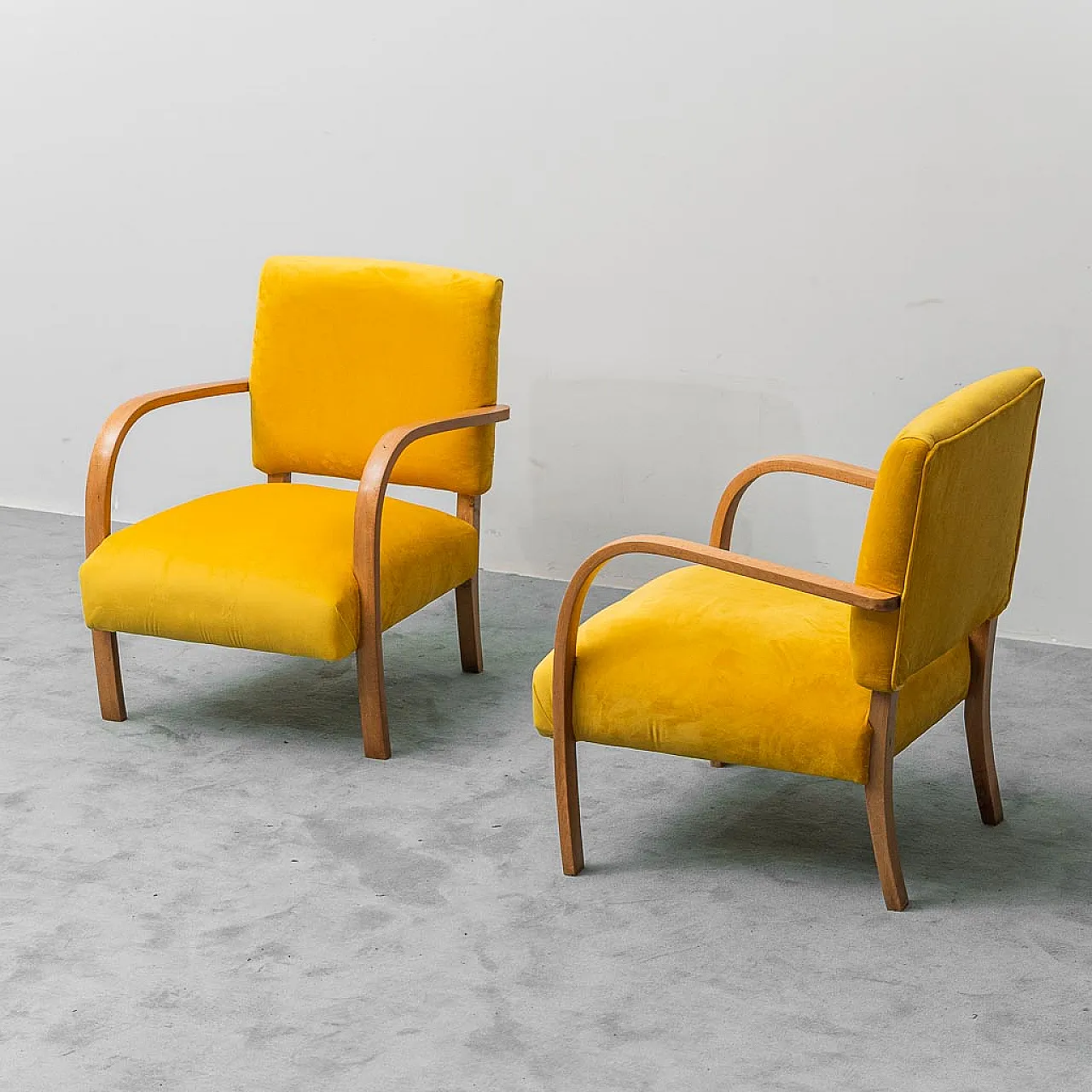 Pair of armchairs in yellow velvet and wood, 1950s 1