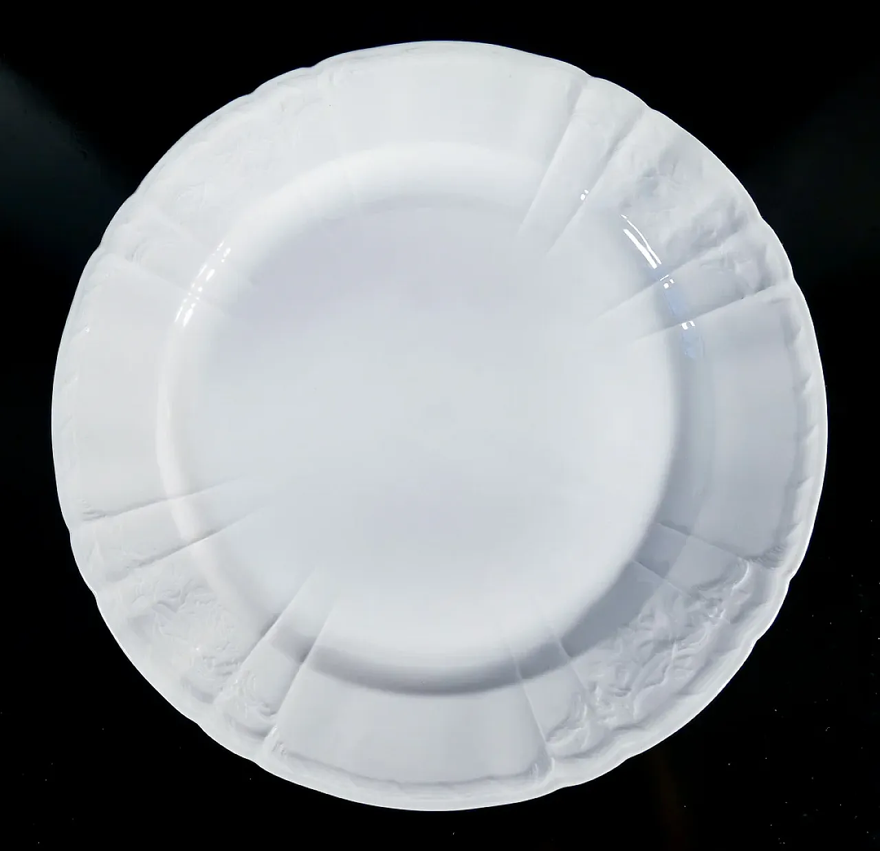 52 piatti Rocaille di Krister Porzellan Manufaktur, metà '900 5