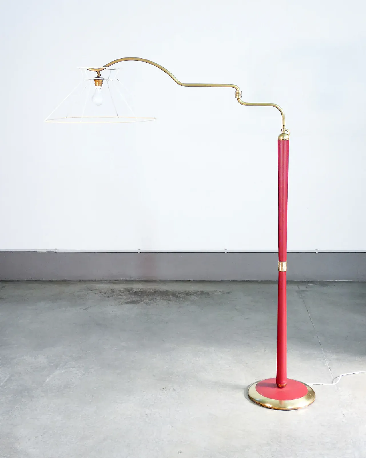 Floor lamp attributed to Angelo Lelli for Arredoluce, 1940s 2