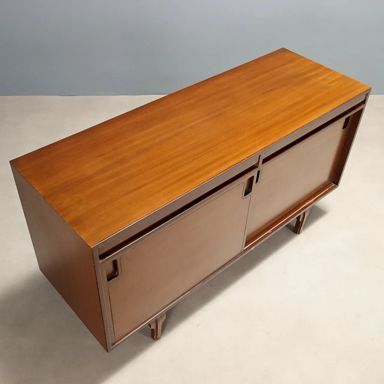 Sideboard with sliding doors and walnut veneer drawers, 20th century 3