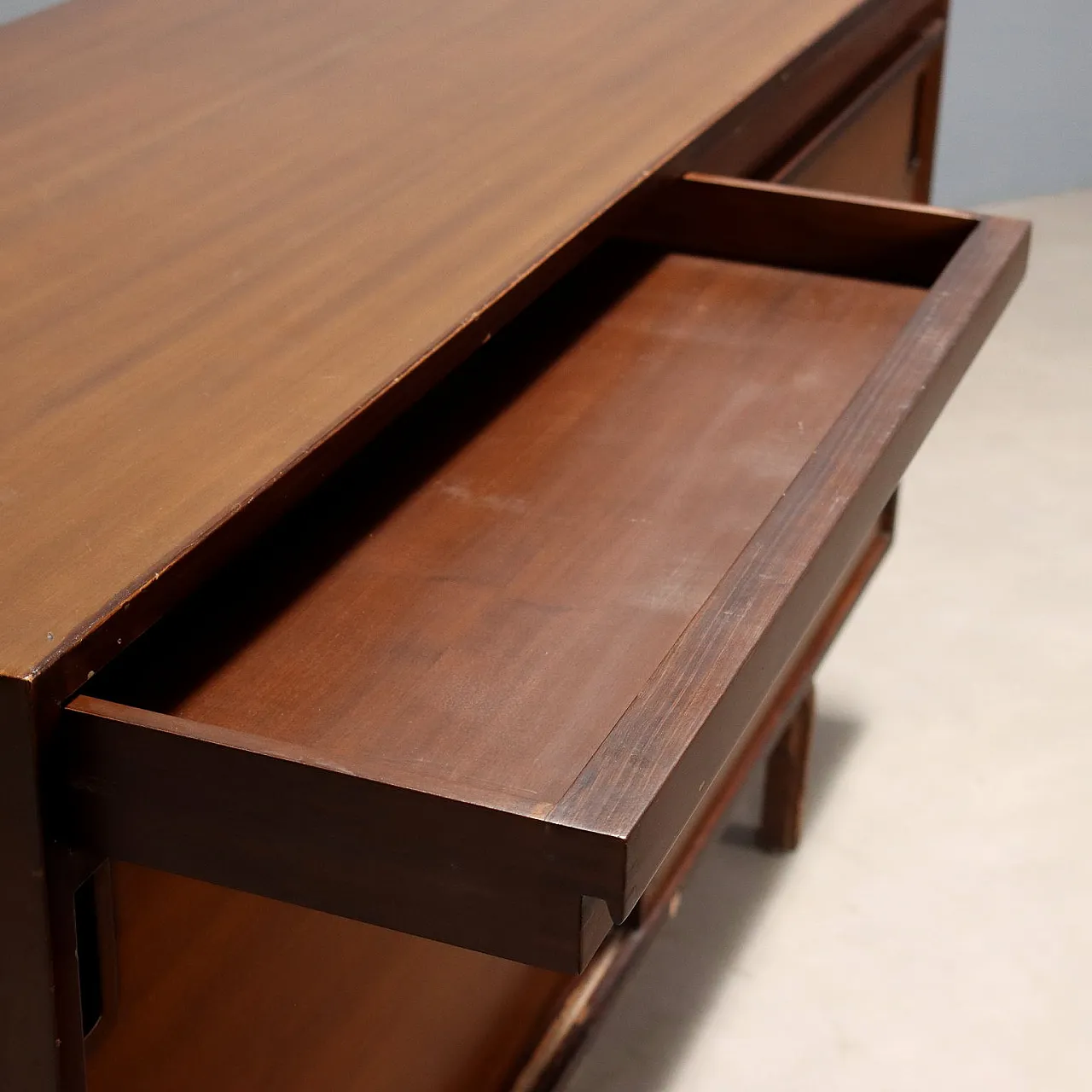 Sideboard with sliding doors and walnut veneer drawers, 20th century 5