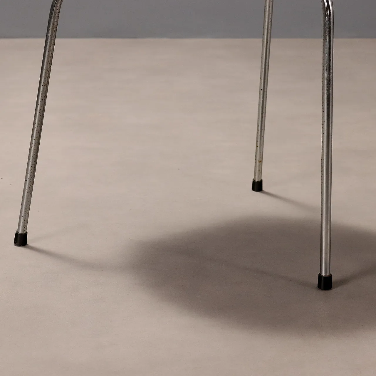 5 sedie di Fritz Hansen Ant per Arne Jacobsen, fine '900 6