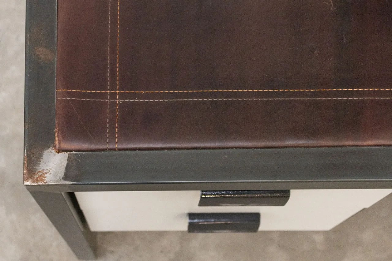 Scrivania artigianale in ferro e cuoio, '900 9