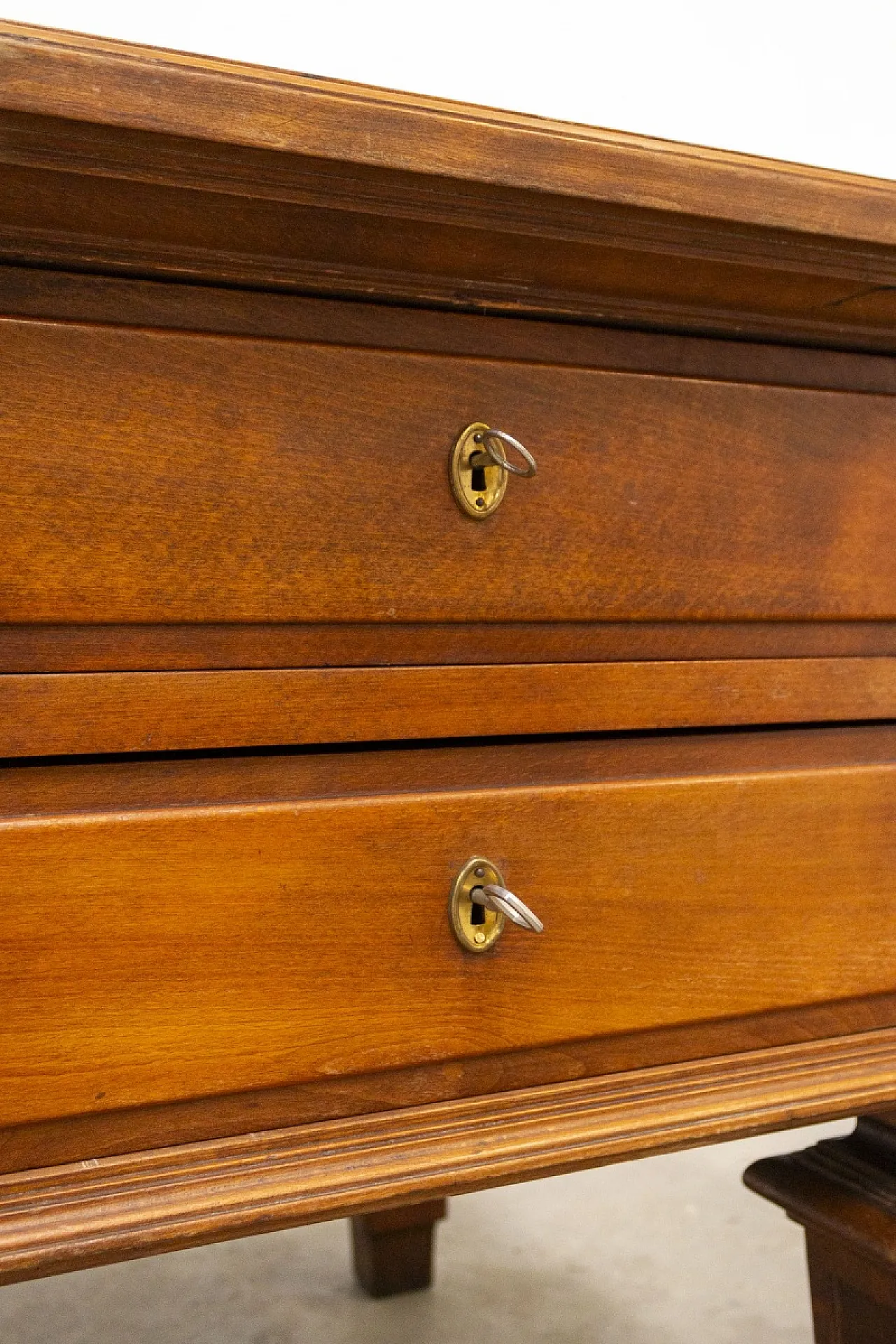 Scrivania ministeriale in legno di faggio massello, fine '900 8