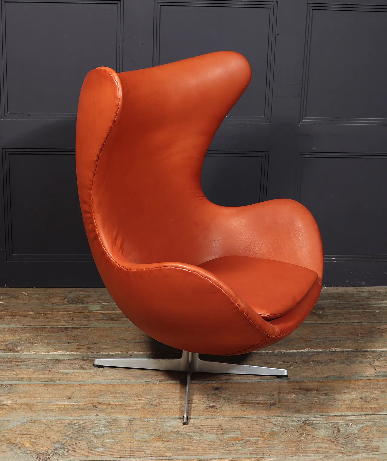 Sedia Egg in pelle di Fritz Hansen 2