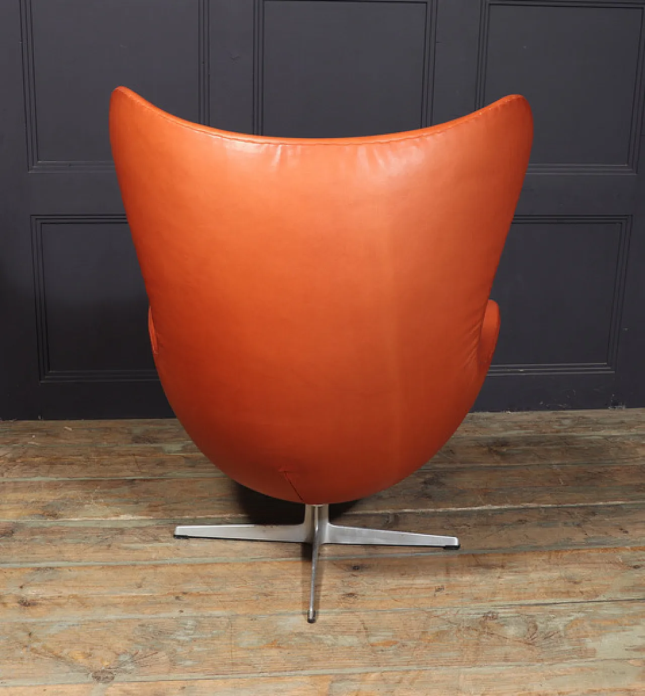 Sedia Egg in pelle di Fritz Hansen 4