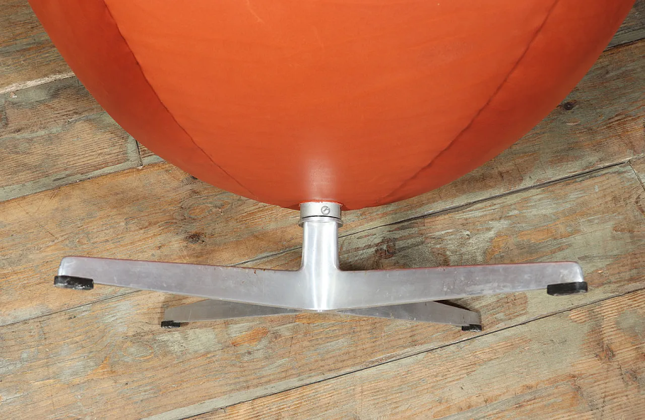 Sedia Egg in pelle di Fritz Hansen 8