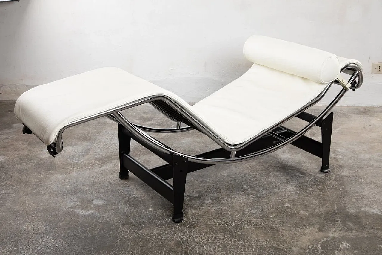 Sedia di Le Corbusier, Perriand, Jeanneret per Cassina, anni 2000 1
