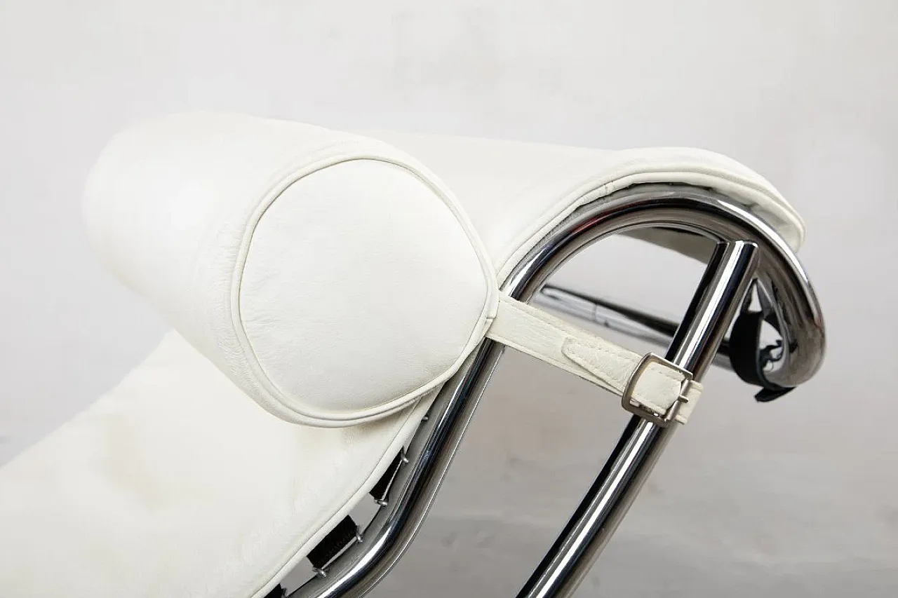 Sedia di Le Corbusier, Perriand, Jeanneret per Cassina, anni 2000 6