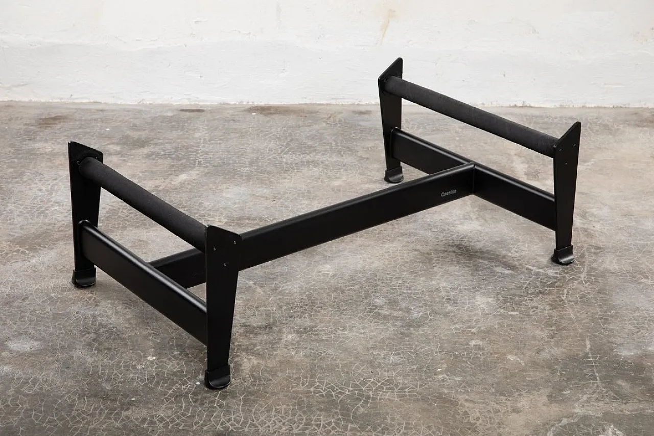 Sedia di Le Corbusier, Perriand, Jeanneret per Cassina, anni 2000 7