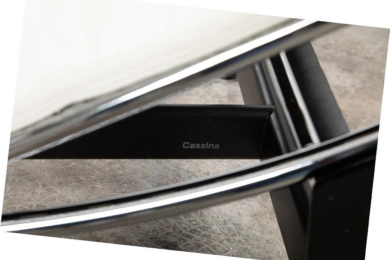 Sedia di Le Corbusier, Perriand, Jeanneret per Cassina, anni 2000 9