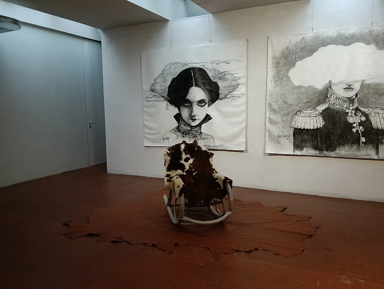 Animalier style rocking armchair, 70s 8