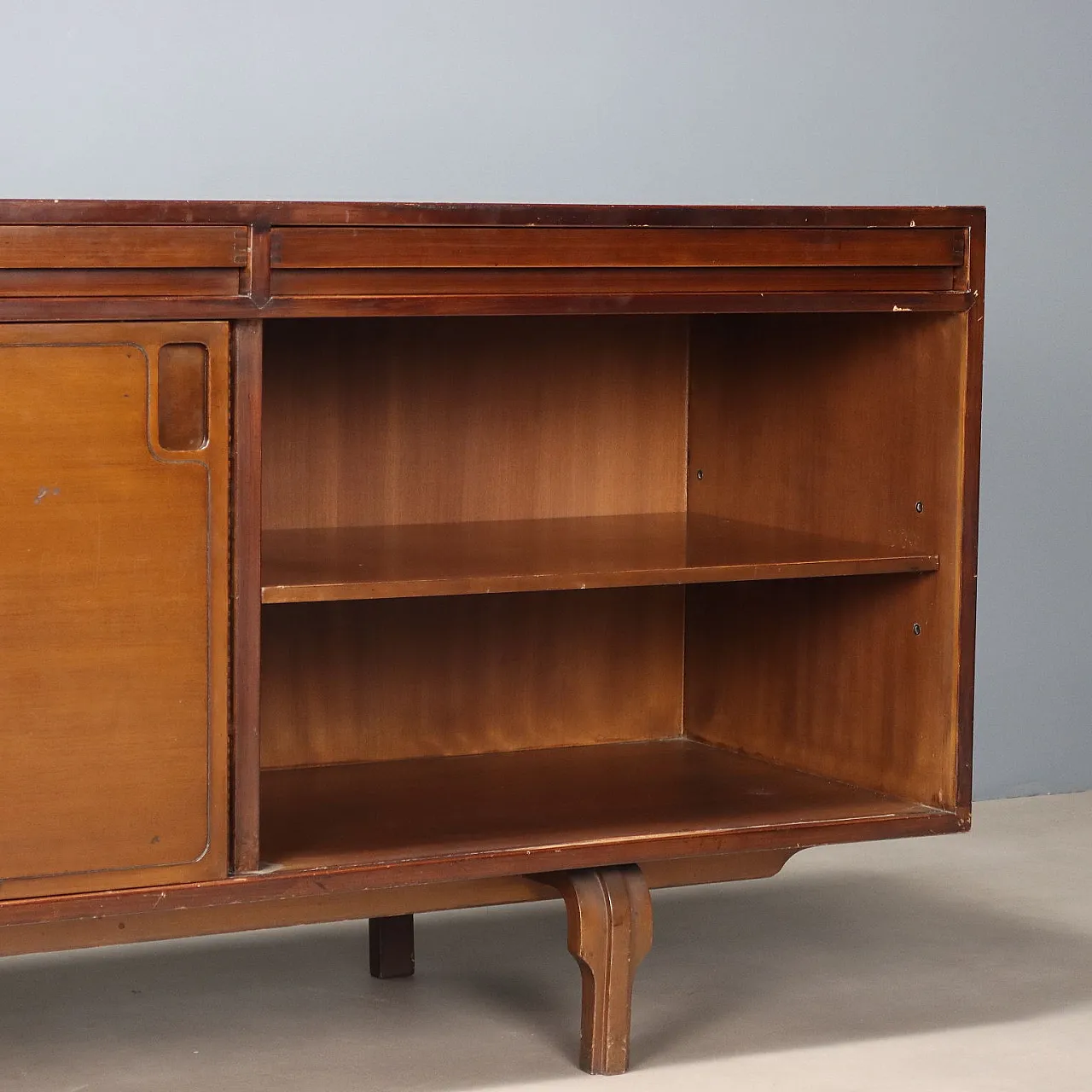 Credenza con ante scorrevoli e cassetti impiallacciata in noce, '900 7