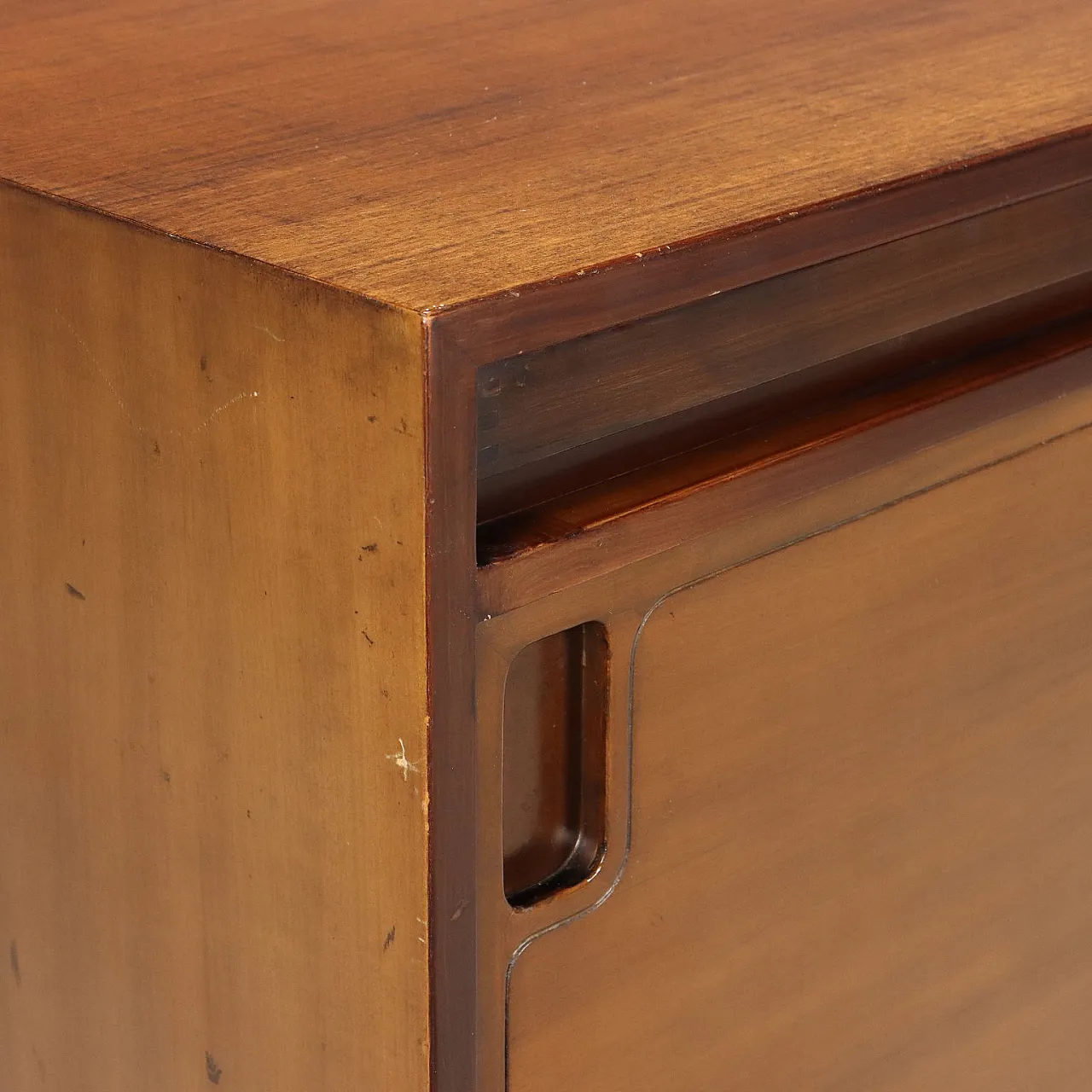 Credenza con ante scorrevoli e cassetti impiallacciata in noce, '900 8