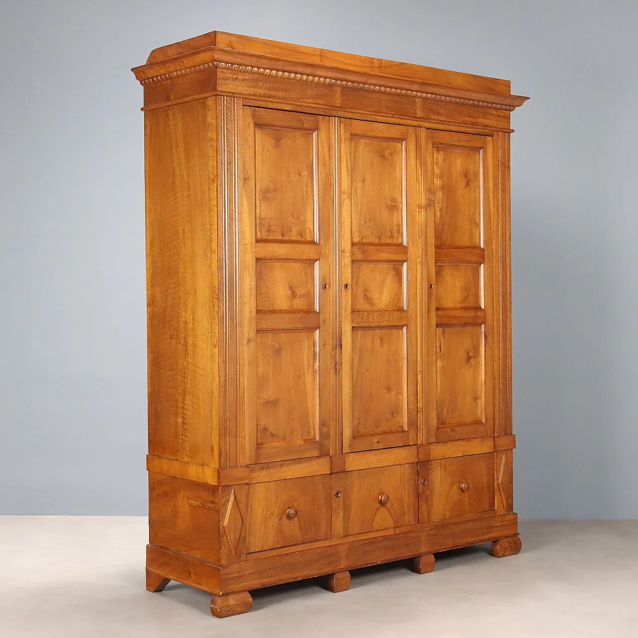 Armadio in noce con cassetti, fine '800 1