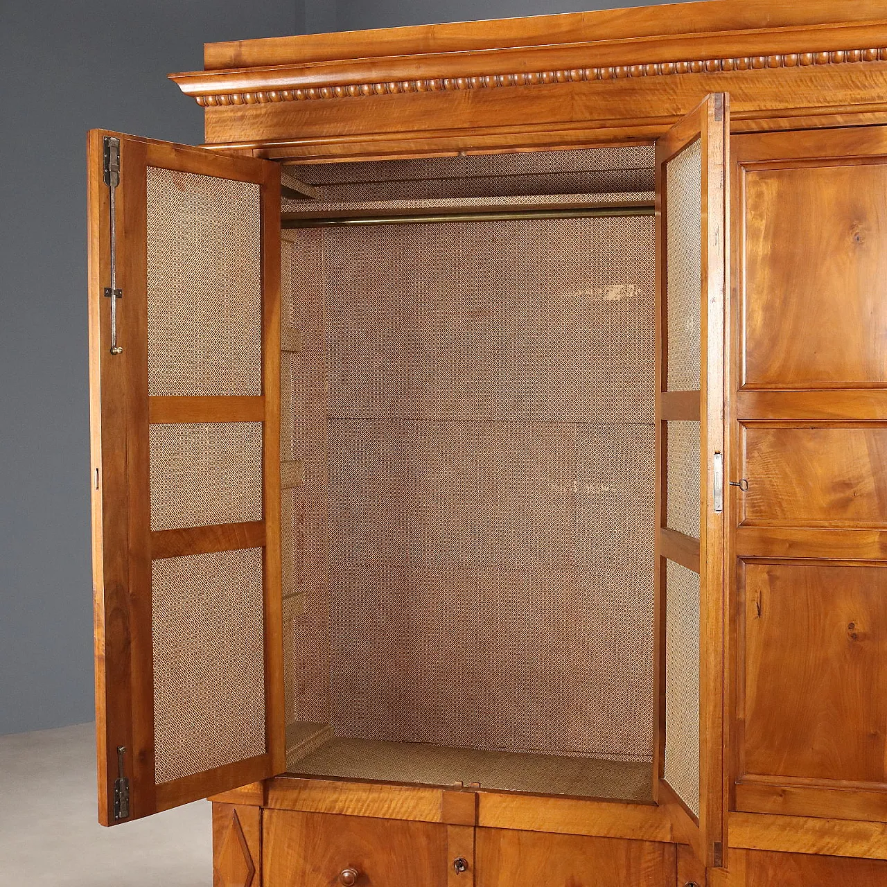 Armadio in noce con cassetti, fine '800 5