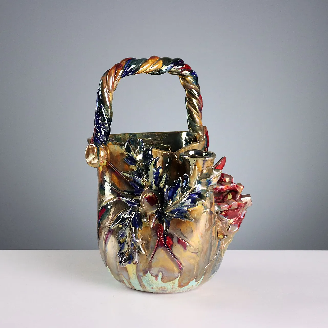 Ceramic pourer with metallic luster, 20th century 1